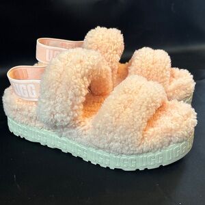UGG Women's Peach Fluffy Clogs